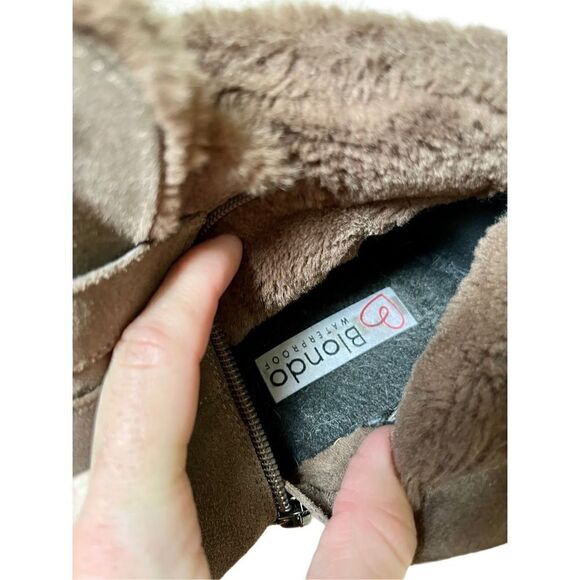 Blondo Geneva Womens 8.5 Ankle Boot Waterproof Taupe Suede Hidden Wedge Faux Fur - Picture 8 of 15